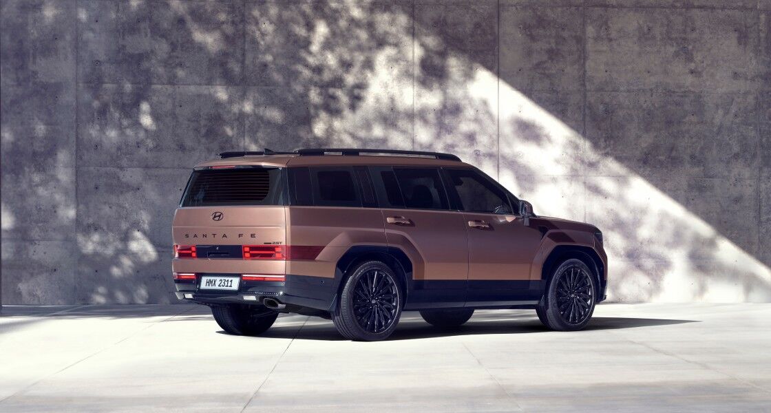 view front seat from back seat of SANTA FE