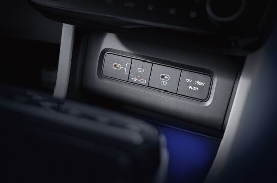 Hyundai Tucson - USB-C Data/Charging Ports